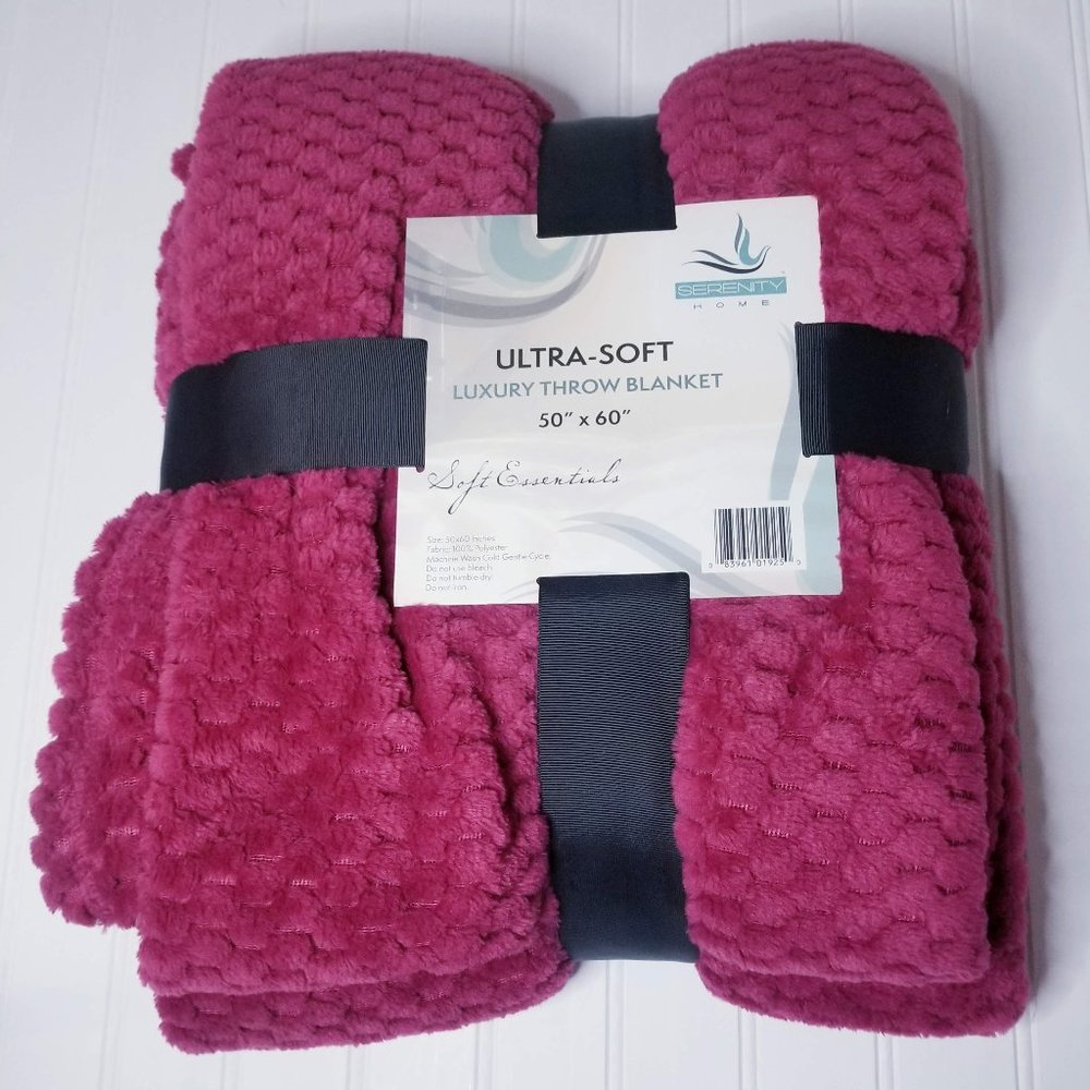 Ultra-Soft Luxury Throw Blanket